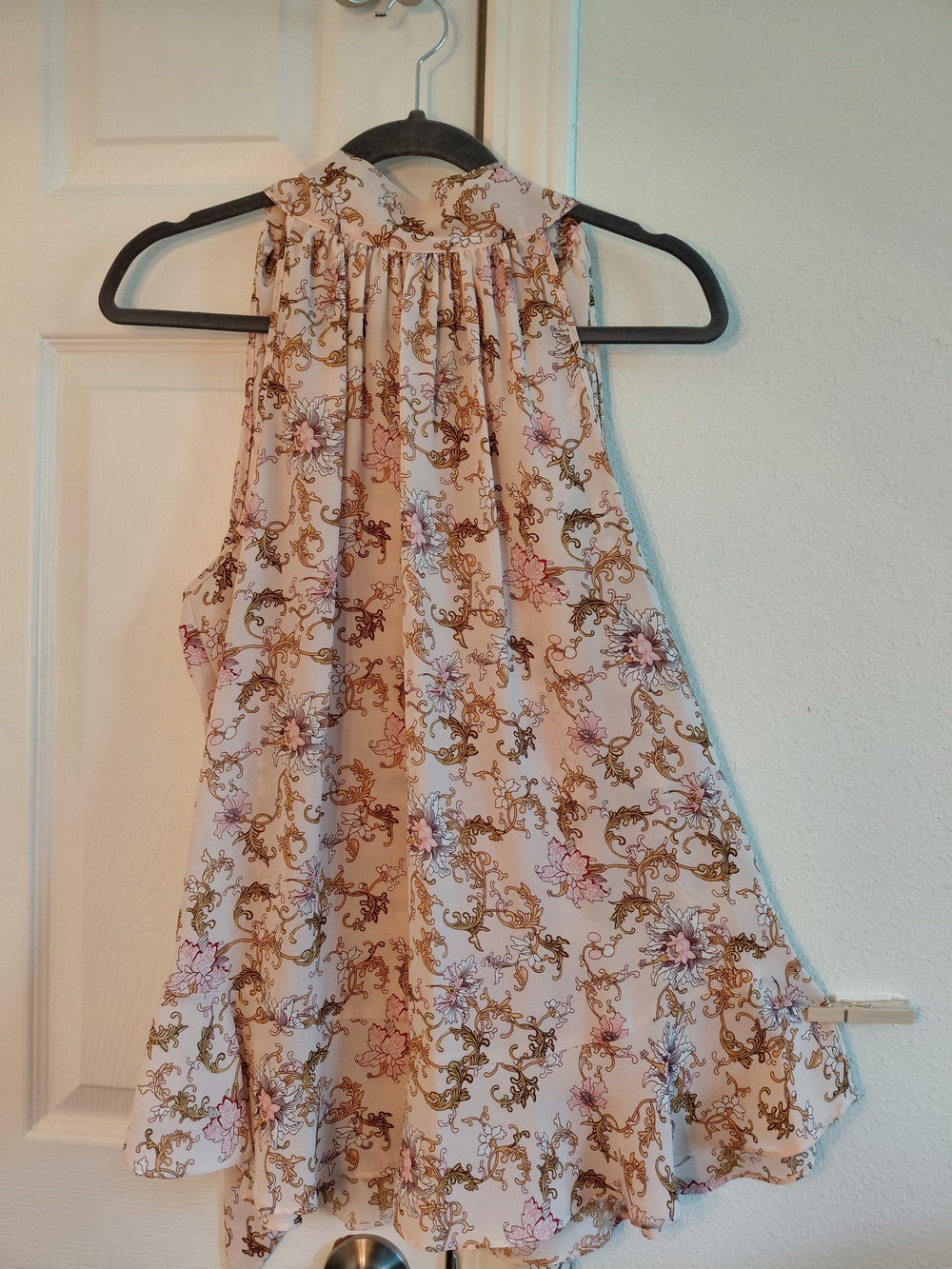 Max Studio Cream Floral Halter/Tunic Blouse with Pink Accents Size Large